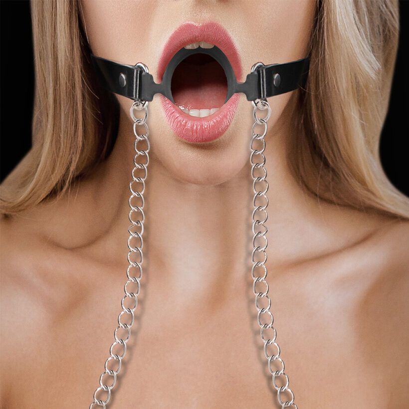 Ouch O Ring Gag With Nipple Clamps - Image 3